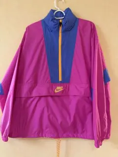 【最終値下げ】NIKE ナイロンジャケット　ジャンパー　ピンクのサムネイル