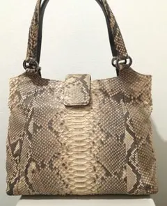極美品】yoshie inaba ヨシエイナバ ダイヤモンドパイソン 2WAY - メルカリ