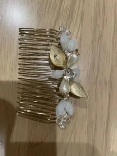 花モチーフ ゴールドヘアコーム