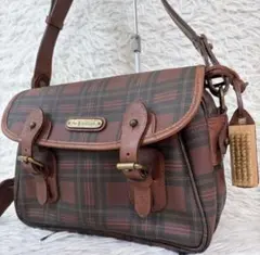 メッセンジャーバッグ レザー