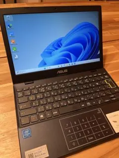 ✴︎美品　保護ケース付き✴︎ASUS Windows 11 ノートPC ネイビー