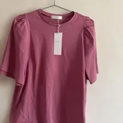 新作 パフスリーブ ピンク　半そでシャツ