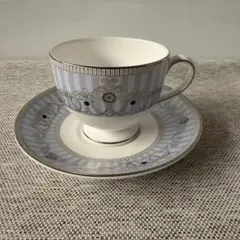 美品・廃盤品】WEDGWOOD アレクサンドラ カップ＆ソーサー セット