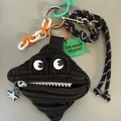 じゃらじゃらキーホルダー　モンスター　ジップポーチ　ストラップ