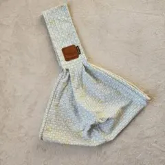 Item thumbnail for item 7b6421c1-2cd0-4002-8215-395323657ea9