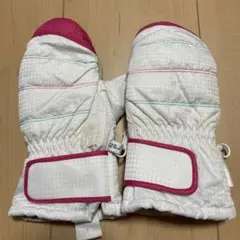 Item thumbnail for item 9ad2149f-855d-4d93-9a4e-6a582ccf0a4c