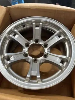 新車外し 極上品 ジムニー シエラ JB74純正アルミホイール ノマド JC74