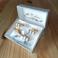 カフスとタイピンセット 天然貝 ゴールド 未使用