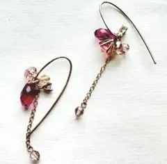 スワロフスキークリスタル　ピアス　K14GFゴールド　ドロップ　ピンク貴和製作所