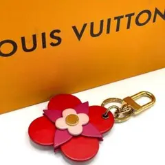 コーチ COACH ティーローズ バッグチャーム スタッズ キーホルダー
