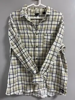 【早い者勝ち‼️】QUIKSILVER レディース チェックシャツのサムネイル