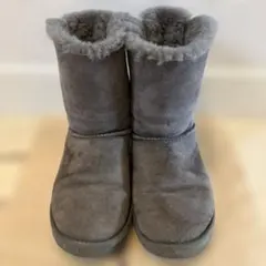 UGG ファーブーツ　22センチ　グレー　リボン付き　美品