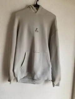 TikTok パーカー ベージュ メンズ