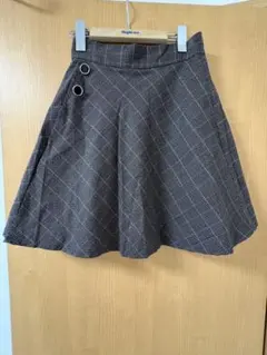 ミ*ル様 【良品】チェックスカート ブラウン Mサイズ マジェスティックレゴンのサムネイル