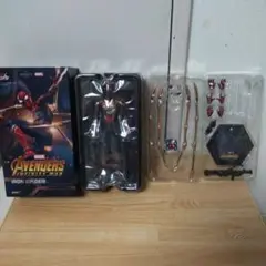 アイアンスパイダー　フィギュア