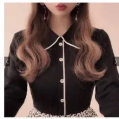 黒 襟付き ニット