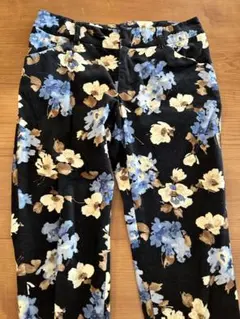 Item thumbnail for item 2a53890f-e731-4538-be8e-167a4e9b6aad