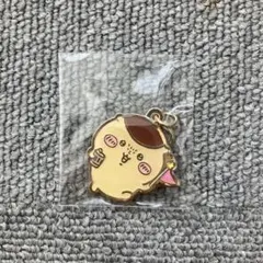 ちいかわパーク ゲームの景品　メタルチャーム　くりまんじゅう