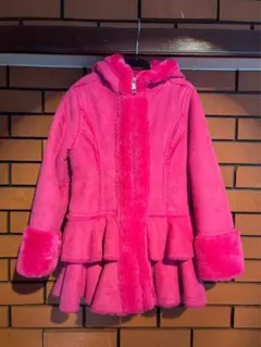 可愛すぎるキッズ　アウター　フリル付き　ピンクコート