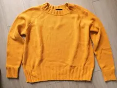 ヤマブキ色　コットン混　ショート丈　春 ニット　　LAUTREAMONTのサムネイル
