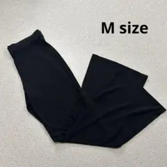 K0690　イチオク　黒　ストレッチパンツ　Mサイズ　フレアパンツ　レディース