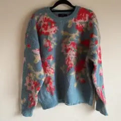 花柄青色ニットセーター