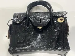 グレースコンチネンタル　カービングトライブス　カービングバッグ 黒