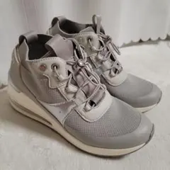MKMICHELKLEIN　グレー メッシュ スニーカー 22.5㎝のサムネイル