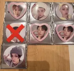 スキズ　缶バッチ　展覧会　フィリックス ヒョンジン　リノ　バンチャン