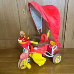 アンパンマン 三輪車 赤 日よけ付き - メルカリ