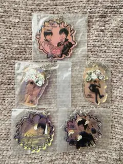 伊藤潤二×サンリオキャラクターズ アクリルチャーム5点セット