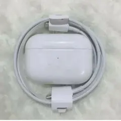 純正コード付き AirPodsPro 第2世代　充電ケース　Lightning⑴