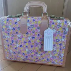 希少 レア 1998年Sanrio ハローキティ トランク　スーツケースのサムネイル
