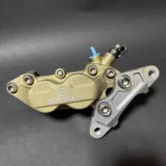 brembo ブレンボ 4ポット キャリパー ゴールドのサムネイル