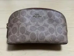 COACH ベージュ ポーチ シグネチャー柄