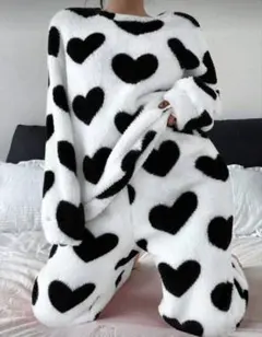 Item thumbnail for item c8478b73-4c2b-49b6-b7c1-5cfdd3f04ff6