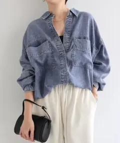 and me＊アンドミー　テンセルデニムシャツ　ケミカルウォッシュのサムネイル