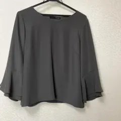 22 OCTOBRE グレー トップス　七分袖のサムネイル