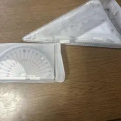 三角定規と分度器