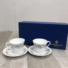 41 Wedgwood アンジェラ カップ&ソーサー 2客