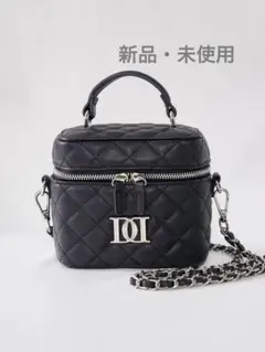 darich ダーリッチ バニティ キルティングスクエアミニバッグ ブラック