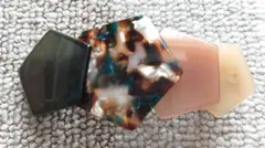 多色六角形　ヘアクリップ　バレッタ　琥珀　スタイリッシュ