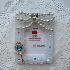 Item thumbnail for item c6832cf4-efac-404e-9a6a-0dea91c93b67