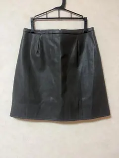 グレー レザー 台形ミニスカート