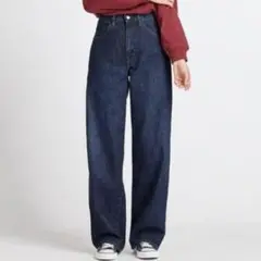 UNIQLO U ワイドフィットカーブジーンズ　ワイドパンツ デニム　青　28