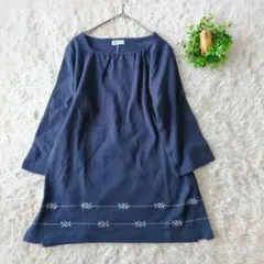 TIP-TIP 7分袖チュニック ネイビー　花刺繍　シンプルデザイン　М