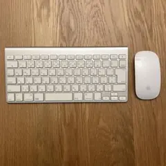 Apple純正ワイヤレスキーボードとマジックマウス