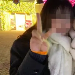ホワイト　フリンジマフラー