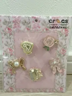 Crocsクロックス ジビッツ　LOVE SHACK FANCYのサムネイル