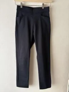 【新品未使用】黒 スキニーパンツ ストレッチ